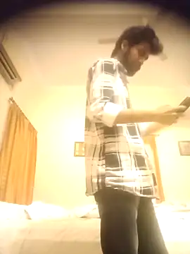 priyansh78584 live sex cam