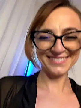 FuckingSunshine37 live sex cam