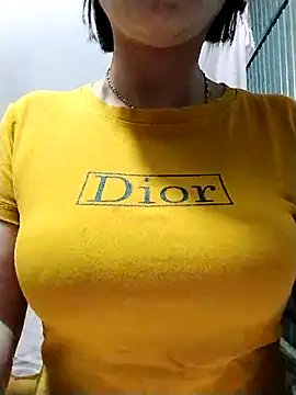 Niramiu's cam snapshot