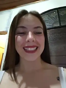 EmmaValencia_'s cam snapshot