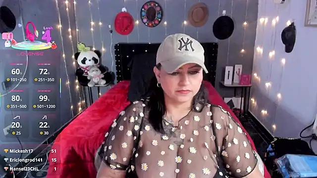 Ivonnee__'s cam snapshot