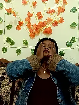 MoonlikeLexis's cam snapshot