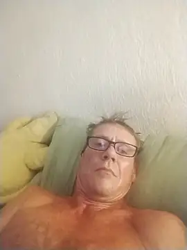 gruff123's cam snapshot