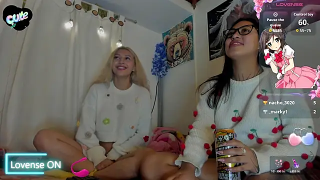 Kayla_foxxy's cam snapshot