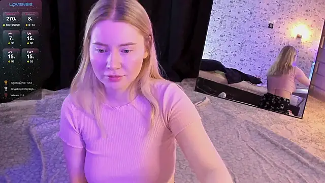 Lillie_Berry's cam snapshot