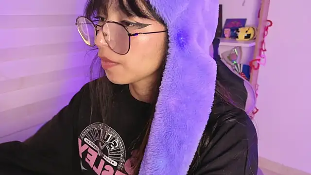 Yommi_Winx's cam snapshot