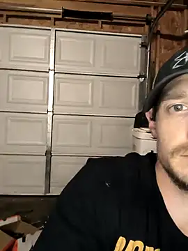 Midwestalpha live sex cam