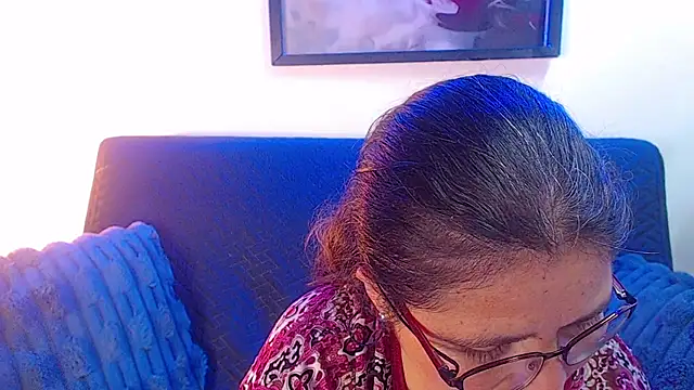 Linda_banks_'s cam snapshot