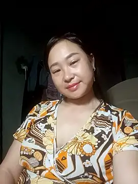 suki-lady's cam snapshot