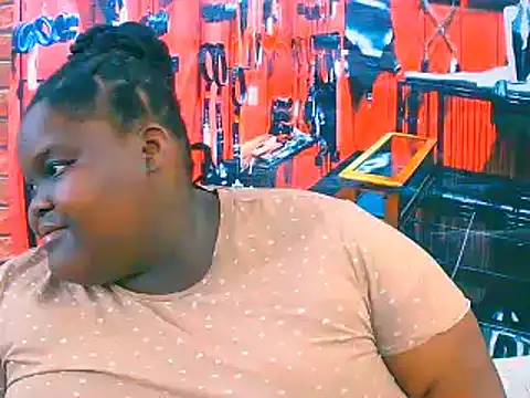 EbonyHotBuns live sex cam