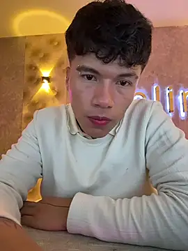 Logan_smith1 live sex cam