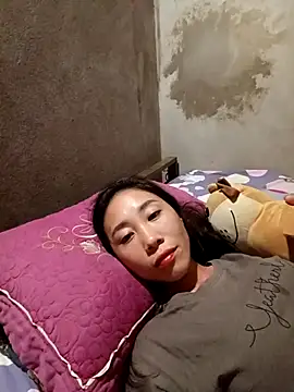 -Chua-90's cam snapshot