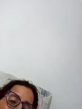 luz_stella's cam snapshot