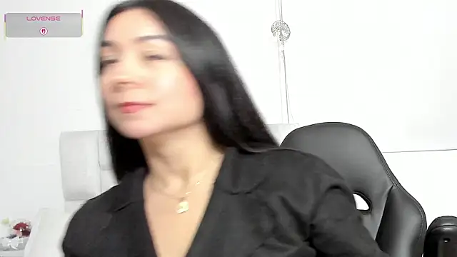 Ms_milarose's cam snapshot