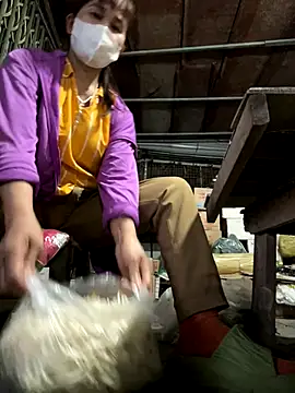 Tinaa_112's cam snapshot