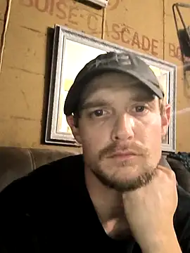 Midwestalpha's cam snapshot