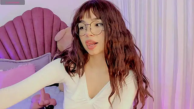 Lovely_celestte's Stripchat show and profile