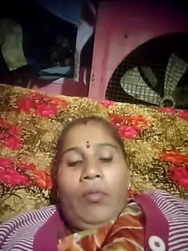 OliveGreen22's cam snapshot