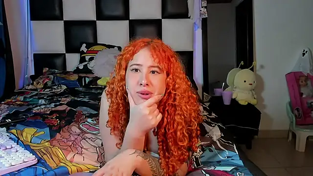 Nami_Curls's cam snapshot