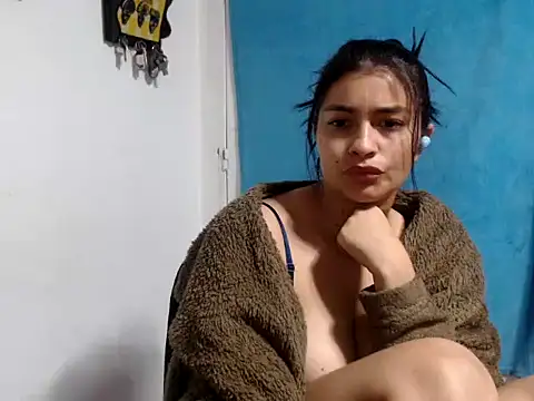 AlanaHotxx's cam snapshot