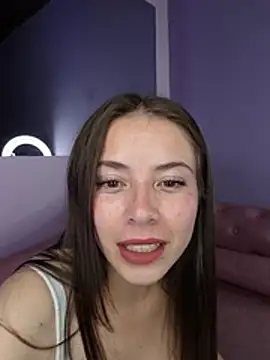 EmmaValencia_'s cam snapshot