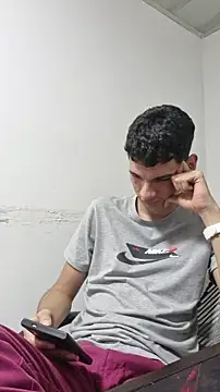 Paulhot018's cam snapshot