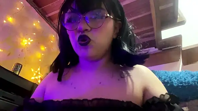 Sophia_Weest99's cam snapshot