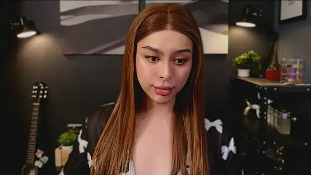 callmeLUNA live sex cam