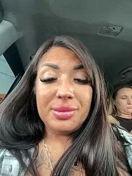 RuslanaXX live sex cam