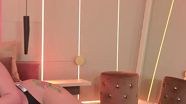 BeckyHaley's cam snapshot