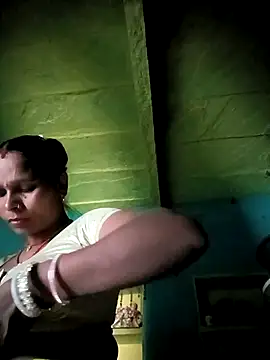 Rt_shreya's cam snapshot