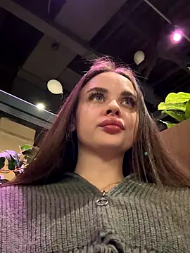 KristiRich's cam snapshot