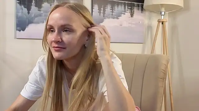 ToshiaPotvin's cam snapshot