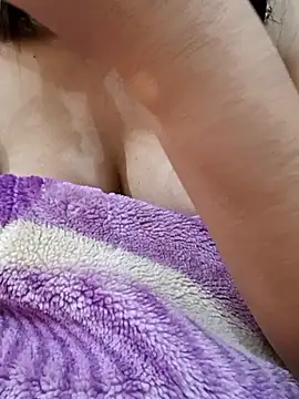 CuteSarikaLIVE's cam snapshot