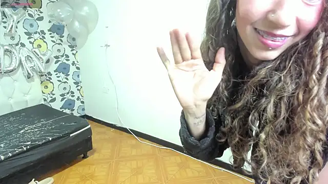 ValentinaKlean's cam snapshot