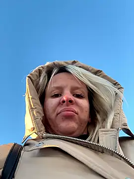 LikaCat's cam snapshot