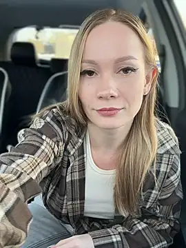 LavenderHot's cam snapshot