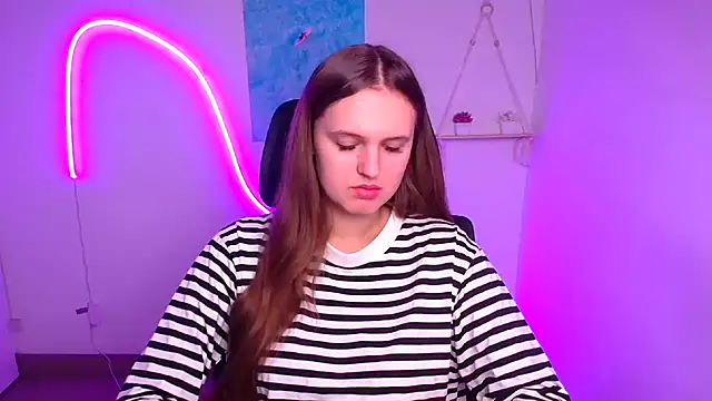 Aurora_White's cam snapshot