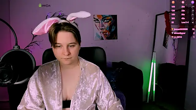 lia_sunset's cam snapshot