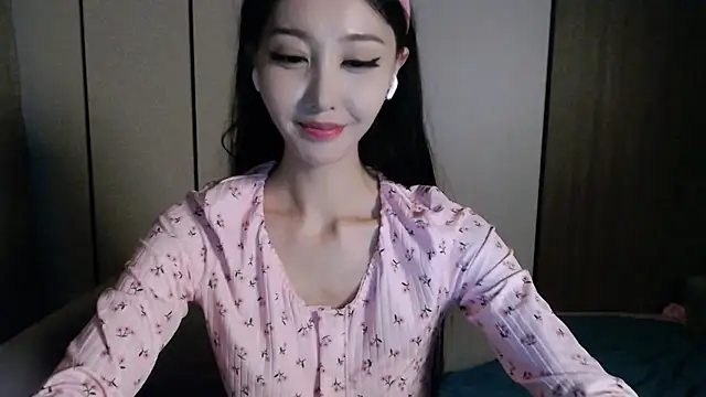 Fudzik0 live sex cam