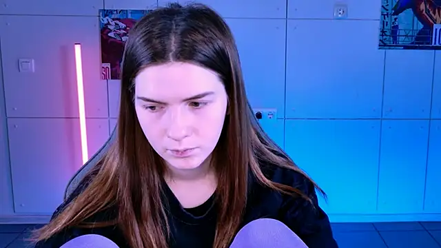 AliceCUNTach's cam snapshot