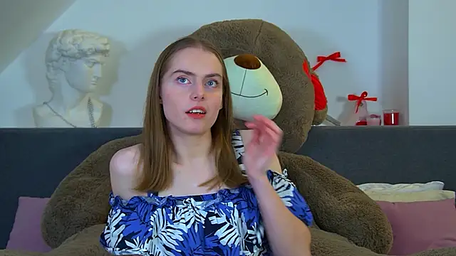 LiliLombroso's cam snapshot