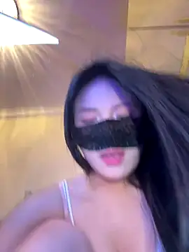 Olivia_11 live sex cam