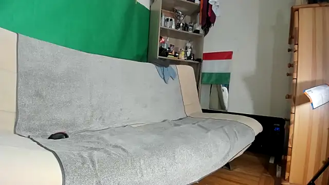 viraglaci18@xh live sex cam