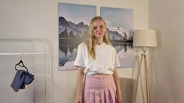 ToshiaPotvin's cam snapshot