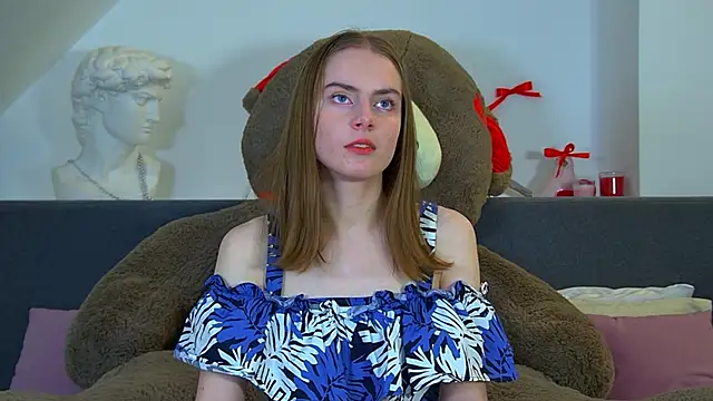 LiliLombroso's cam snapshot