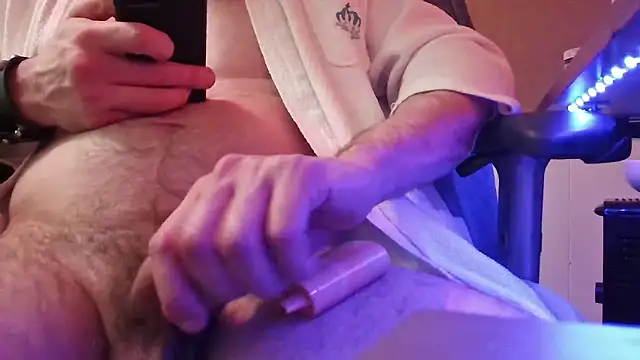 MasterDaddyCool live sex cam