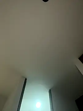 Brunettexio live sex cam