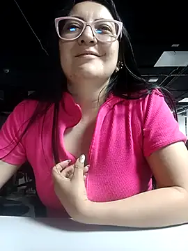 Monserratizzy's cam snapshot