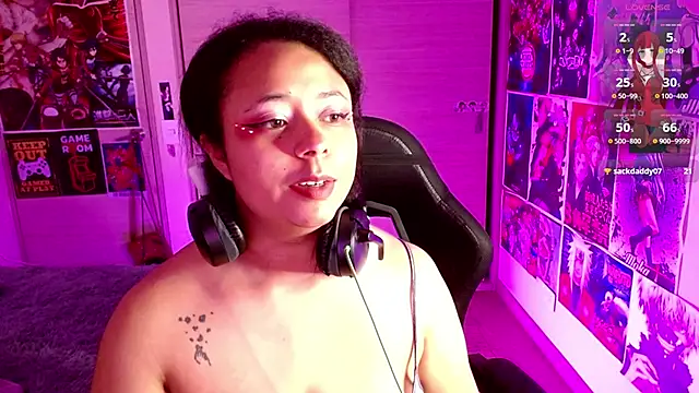 Emmachan19's cam snapshot